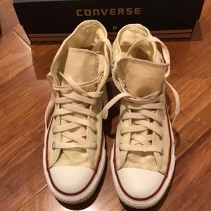 Authentic hi top converse NIB